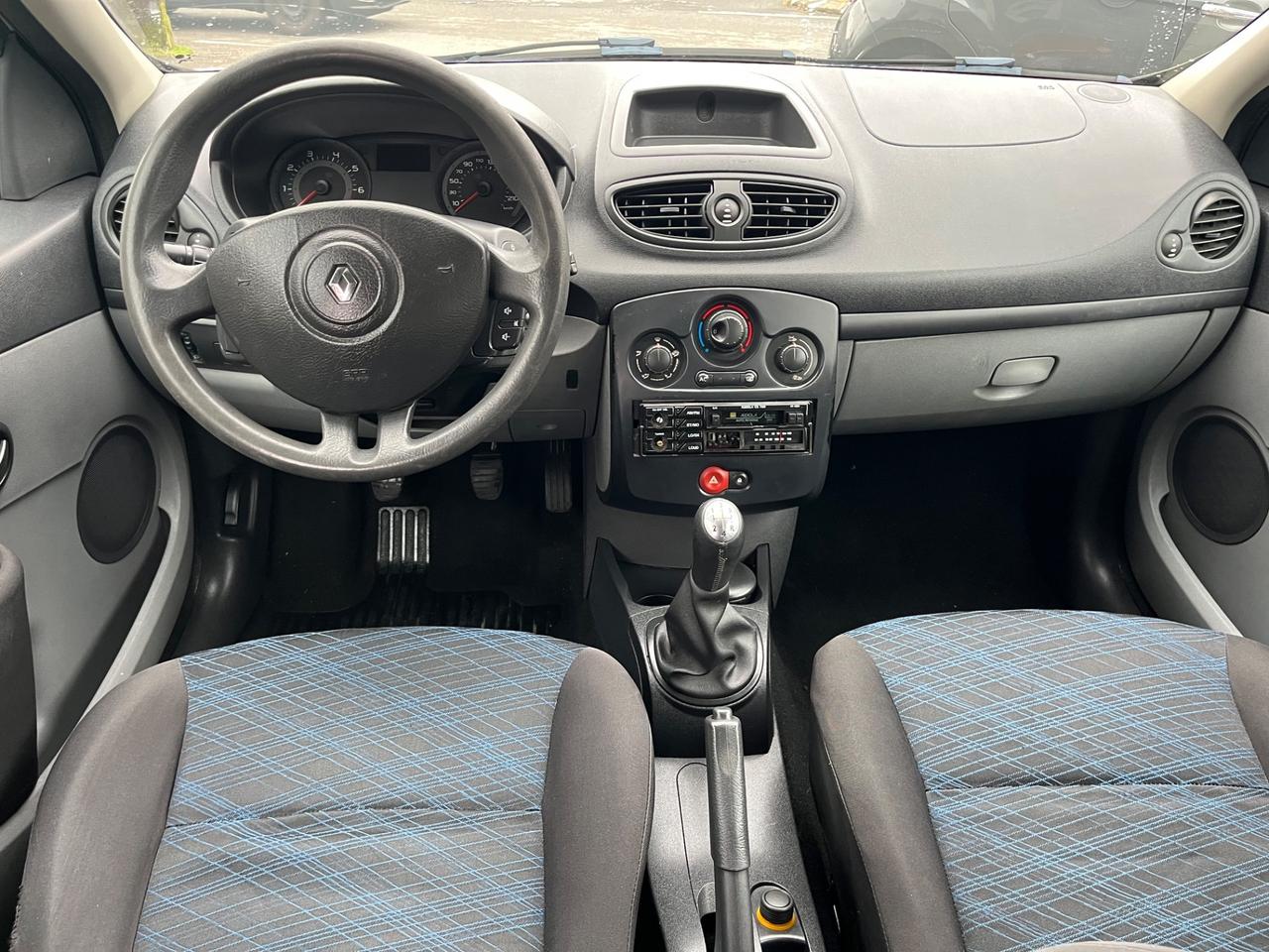 Renault Clio 1.2 16V 5 porte Luxe