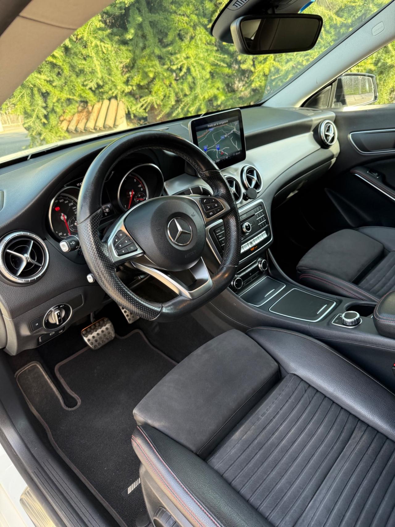 Mercedes-benz CLA 220 d S.W. Automatic Premium