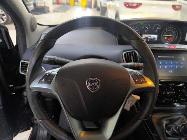 LANCIA Ypsilon 3ª serie - 1.0 FireFly 5 porte S&S Hybrid Gold