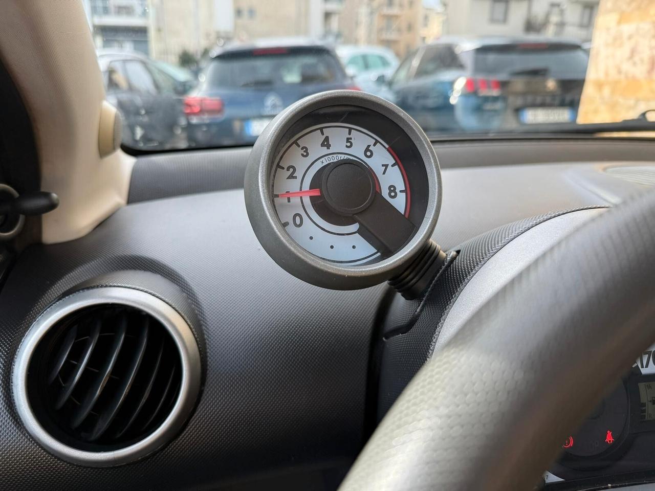 Toyota Aygo 1.0 12V VVT-i 5 porte Sol - AUTOMATICA