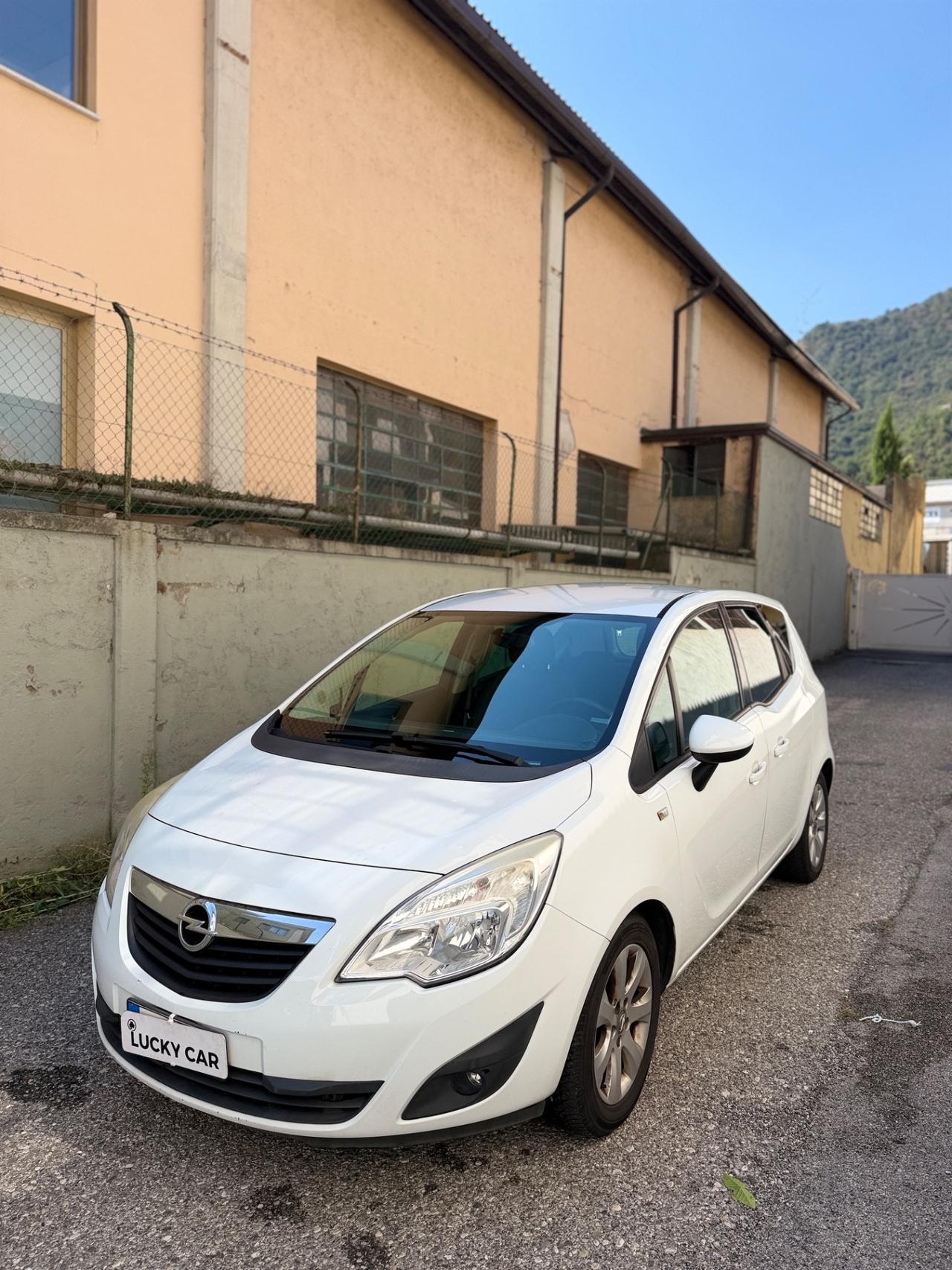Opel Meriva 1.3 CDTI 95CV ecoFLEX Cosmo