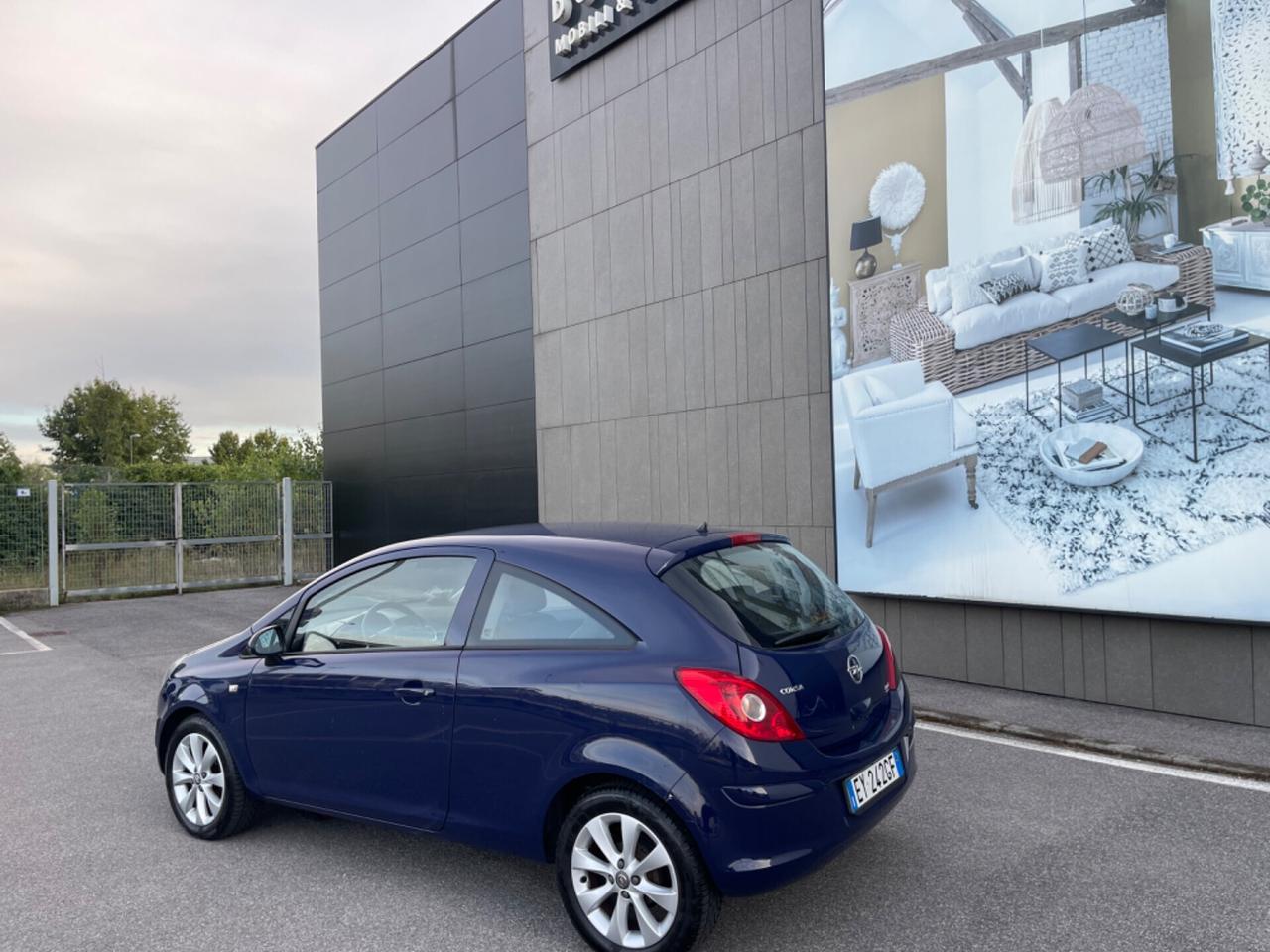 Opel Corsa 1.4 90CV Start&Stop Coupé n-Joy