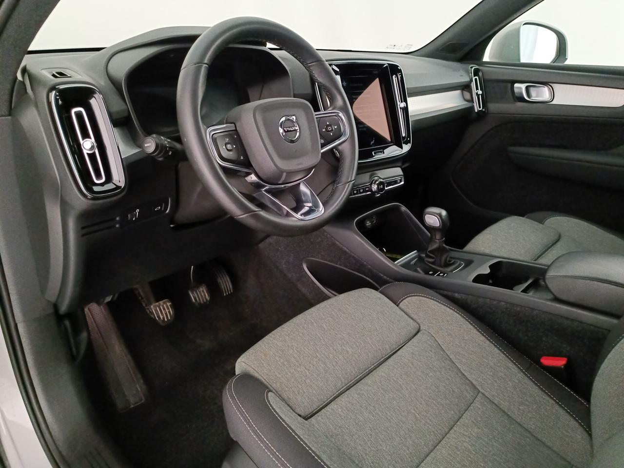 VOLVO XC40 1.5 t2 Core