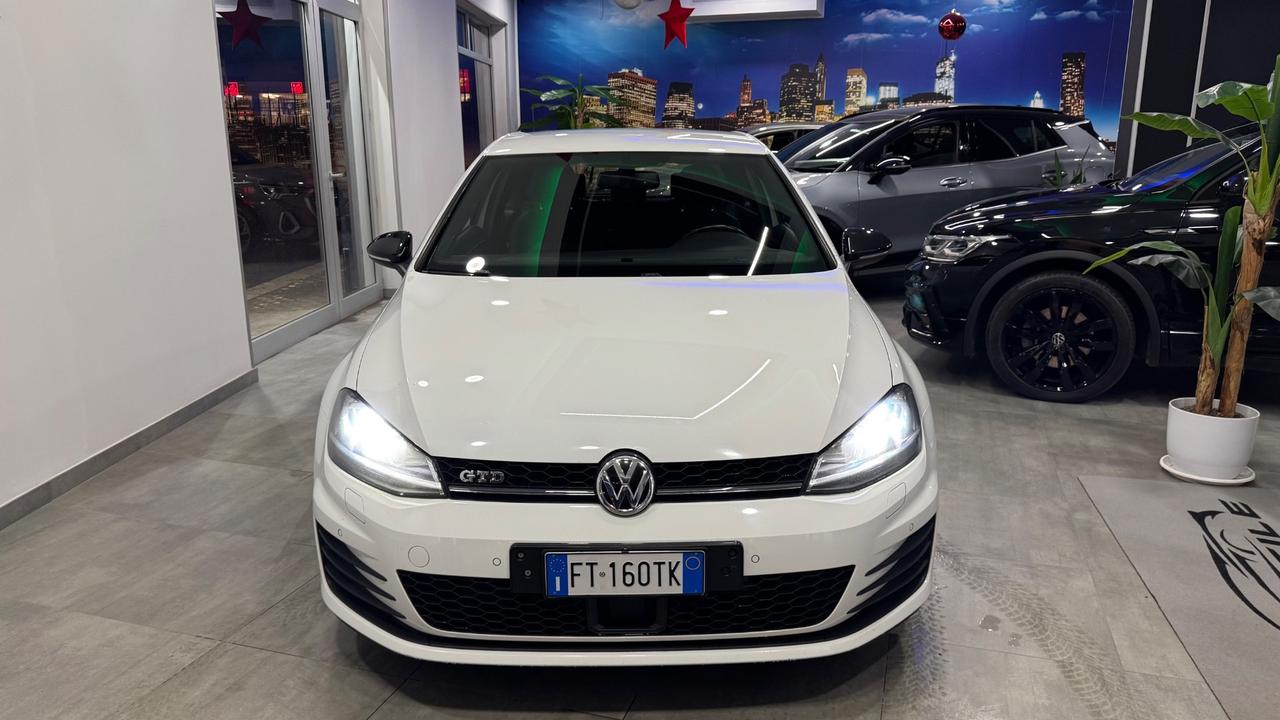 Volkswagen Golf GTD 2.0 TDI 3p.-2015
