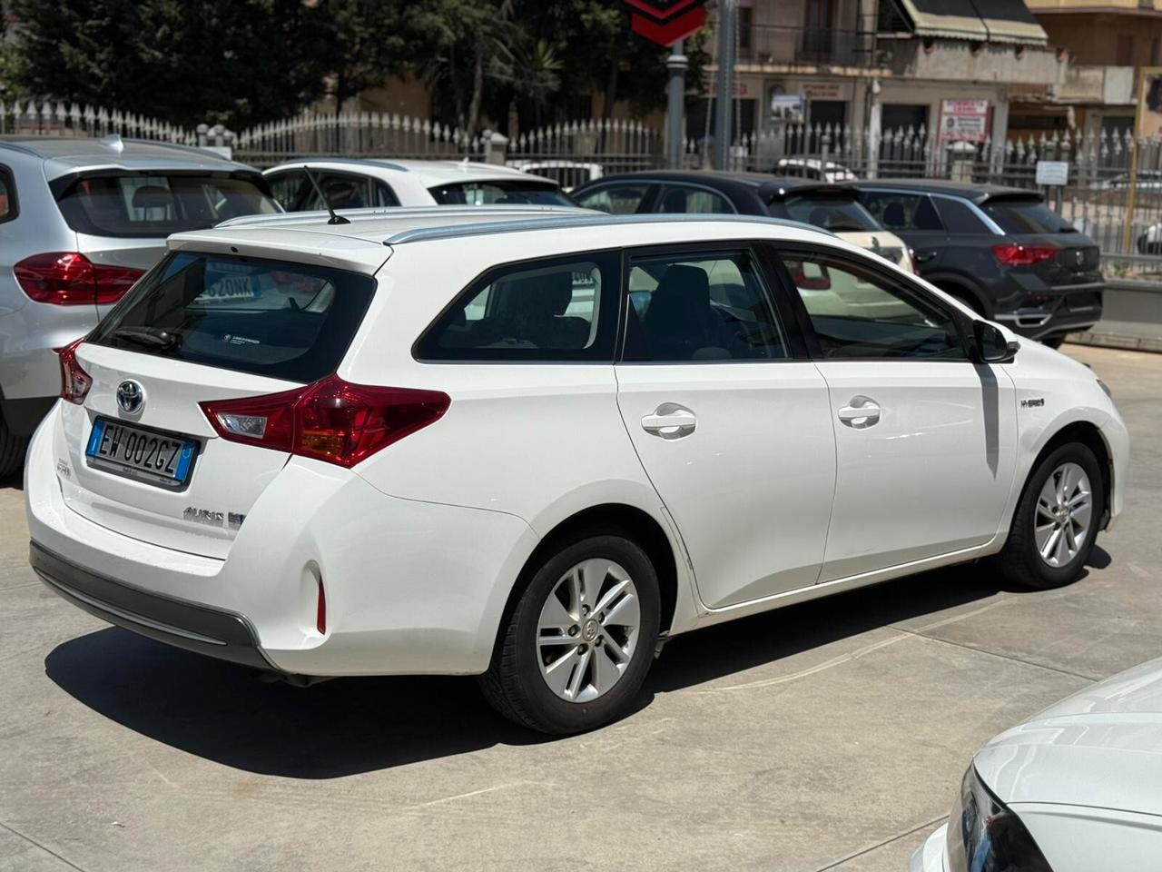 Toyota Auris Touring Sports 1.8 Hybrid Active Plus