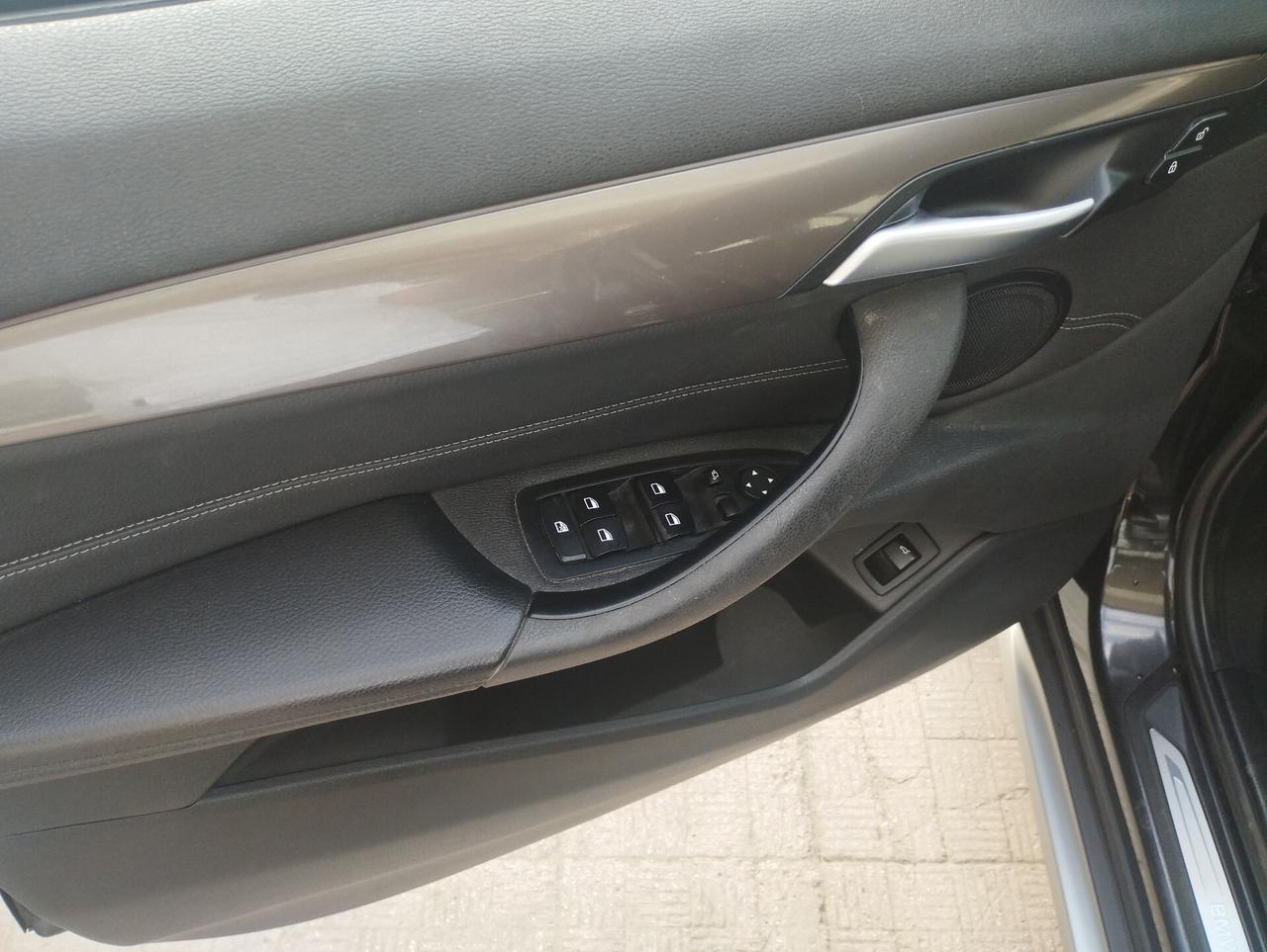 Bmw X1 sDrive18d xLine