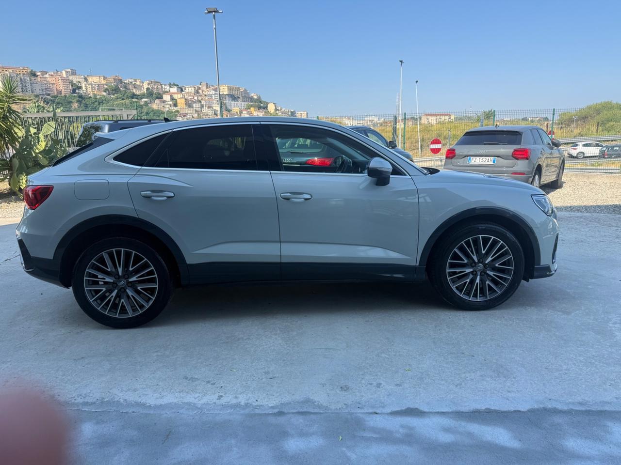 Audi Q3 SPB 35 TDI S tronic Business Plus