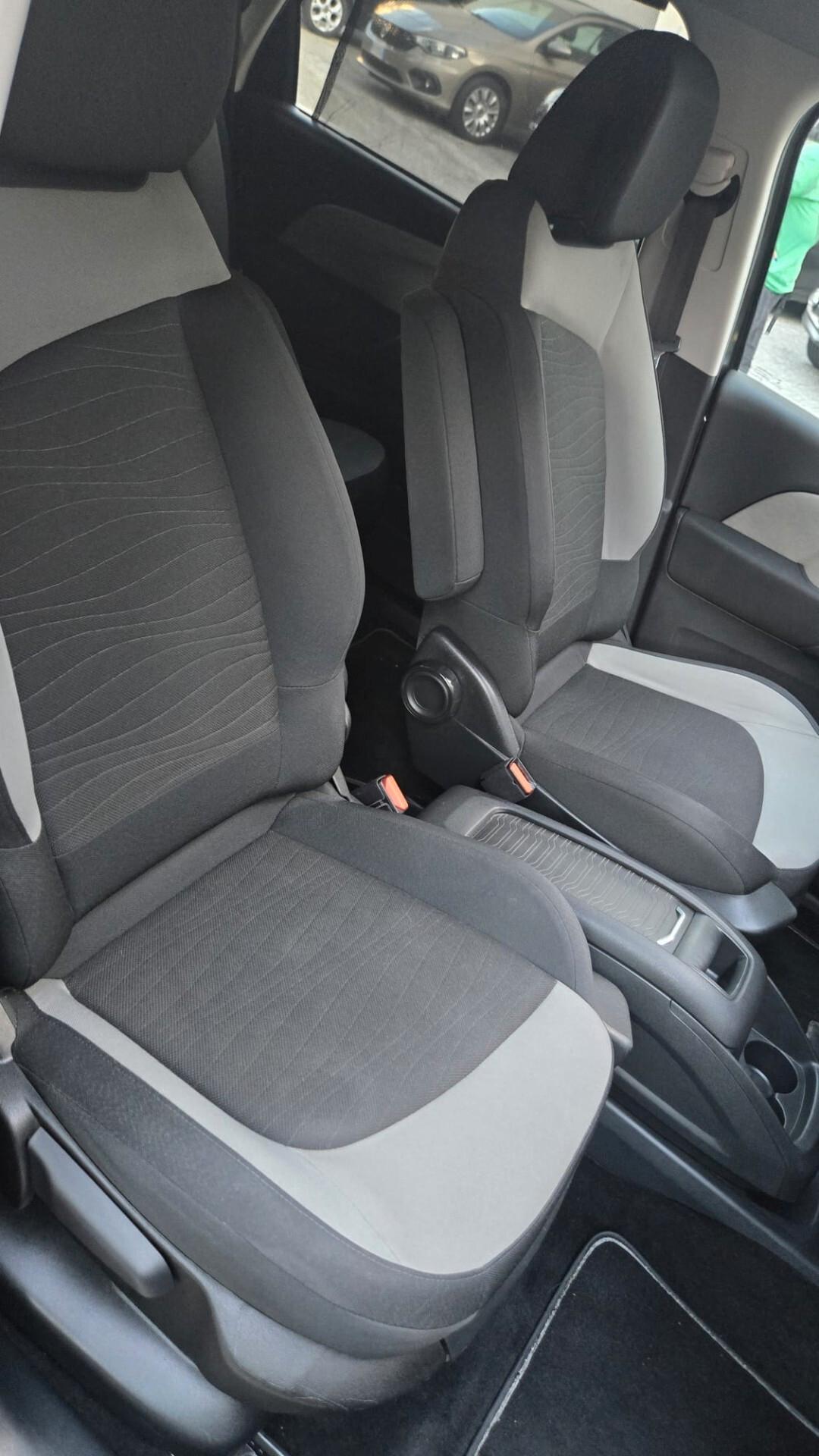Citroen C4 Picasso 1.6 e-HDi 115 ETG6 Exclusive Neopatentati