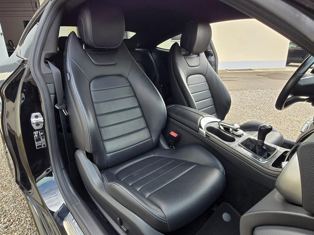 Mercedes-benz C 220d coupé premium AMG