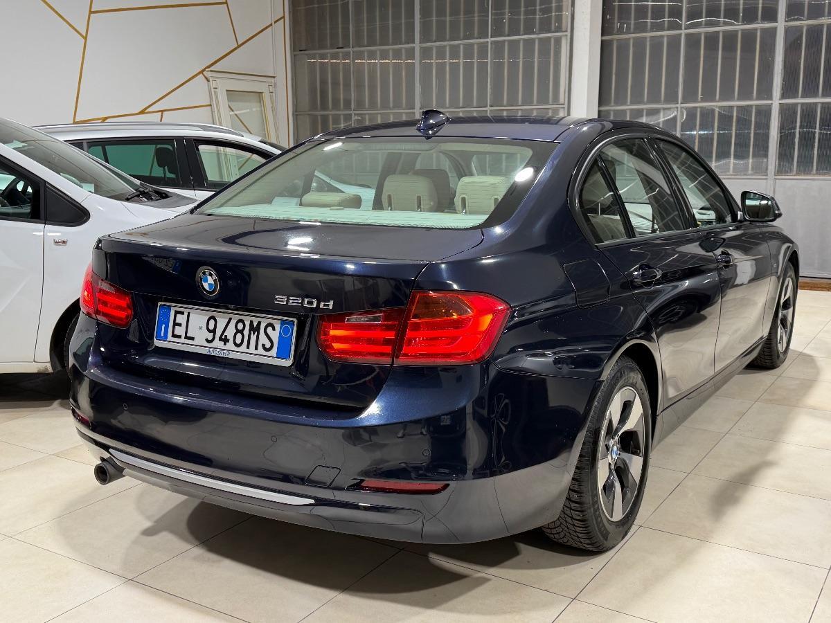 BMW - Serie 3 - 320d Efficient Dynamics Modern
