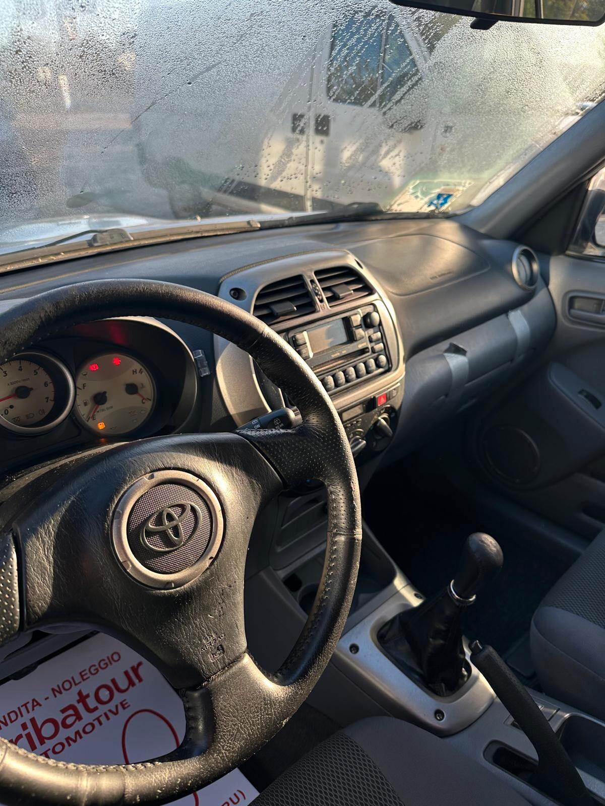 Toyota RAV 4 RAV4 2.0 Tdi D-4D cat 5 porte Sol