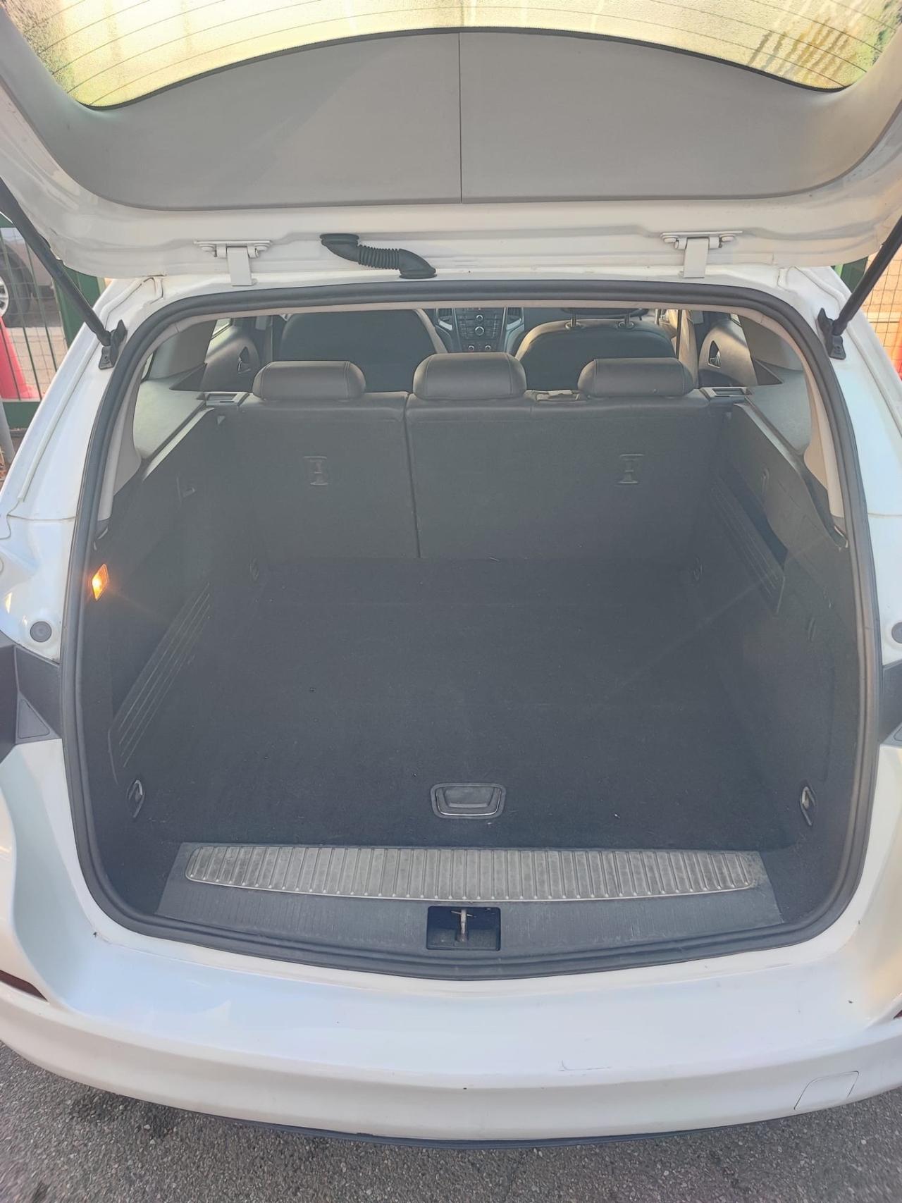 Opel Astra 1.7 CDTI 110CV Sports Tourer Cosmo