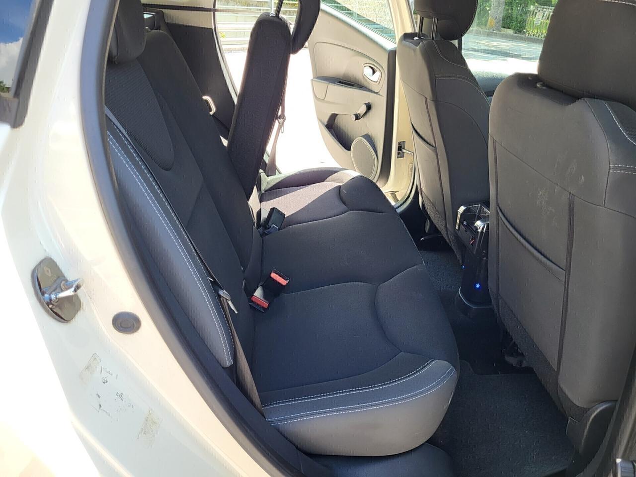 RENAULT Clio SW 1.5 dCi-UNICO PROPR-6B-REVISIONI