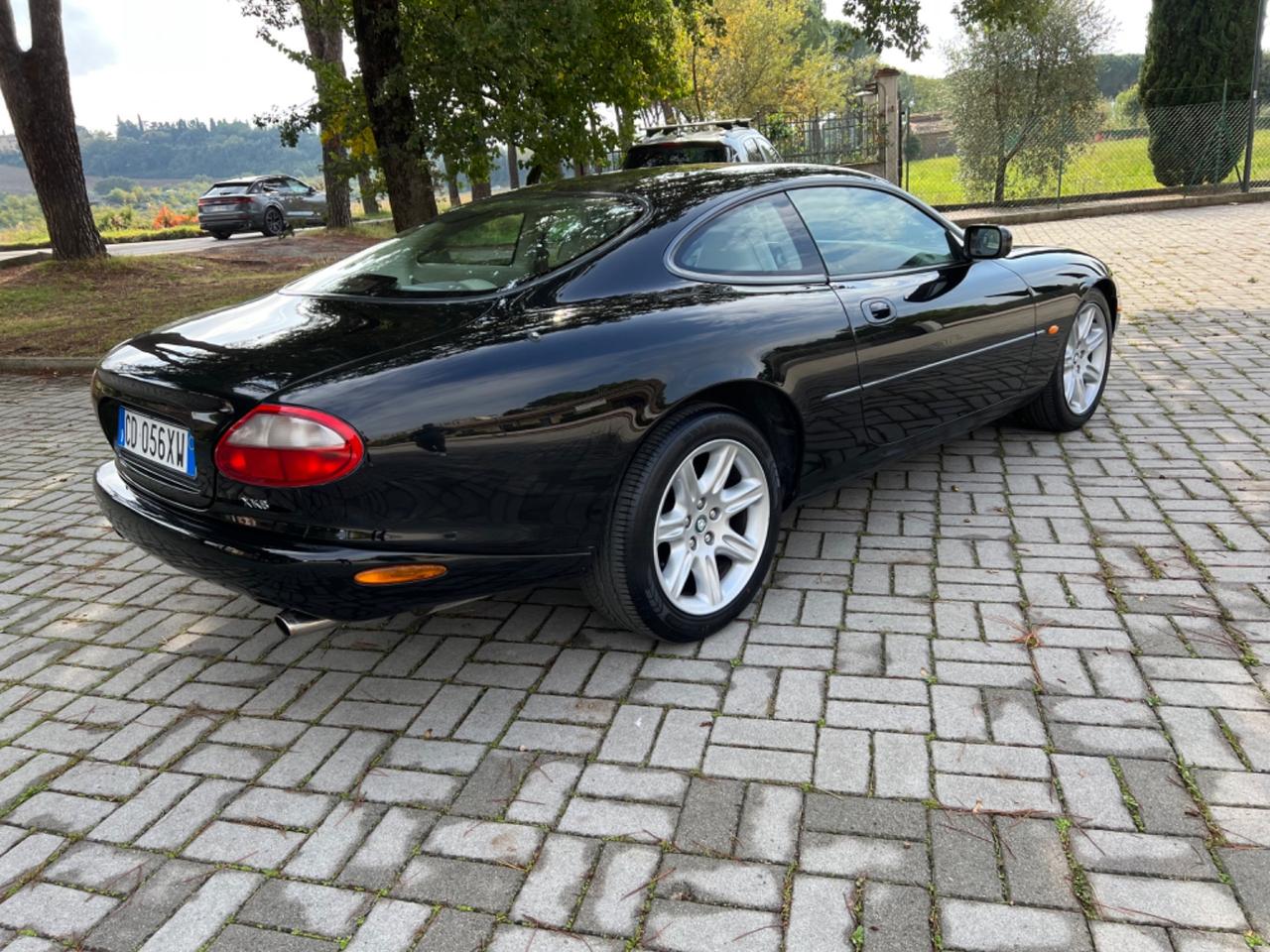 Jaguar XK8 4.0 Coupé Bellissima