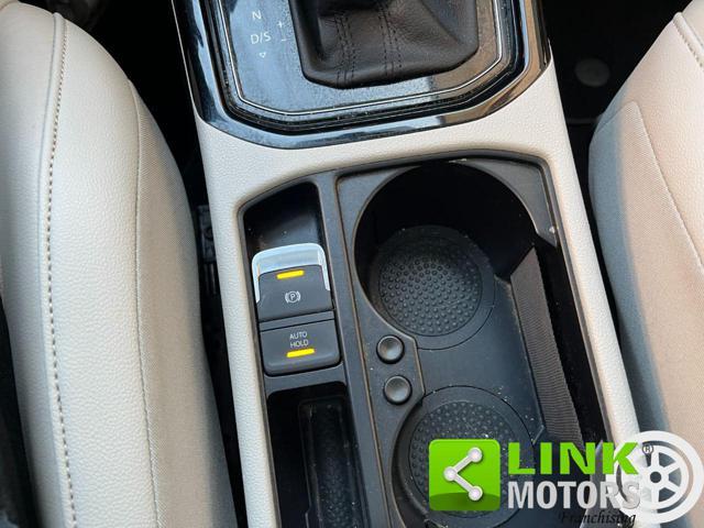 VOLKSWAGEN Touran 2.0 TDI 190 CV DSG Executive 7 Posti
