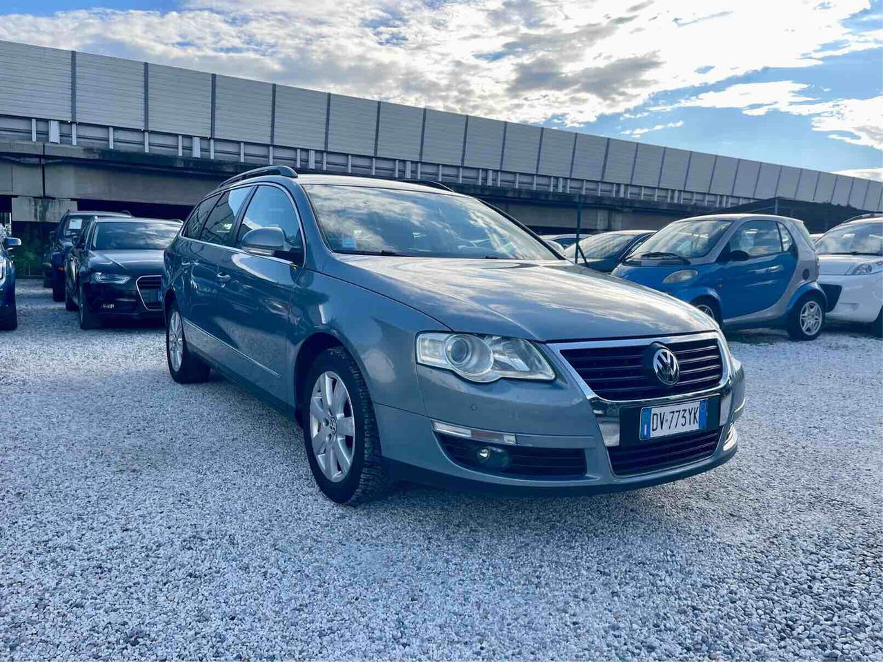 VOLKSWAGEN PASSAT - SOLO 99 000 KM - UNICO PROPRIETARIO