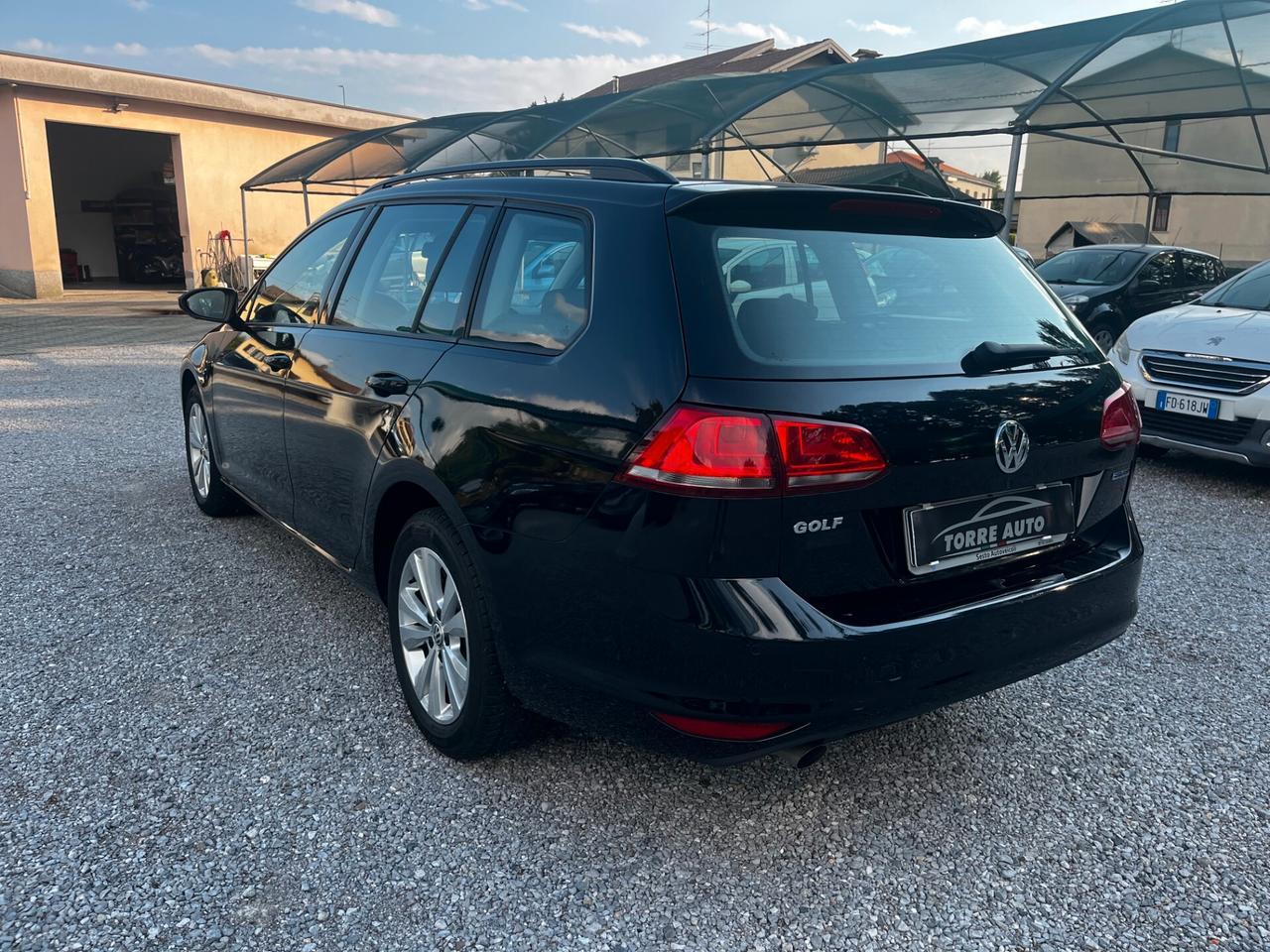 Volkswagen Golf Variant 1.6 TDI 110 CV DSG Comfortline BlueMotion Tech.