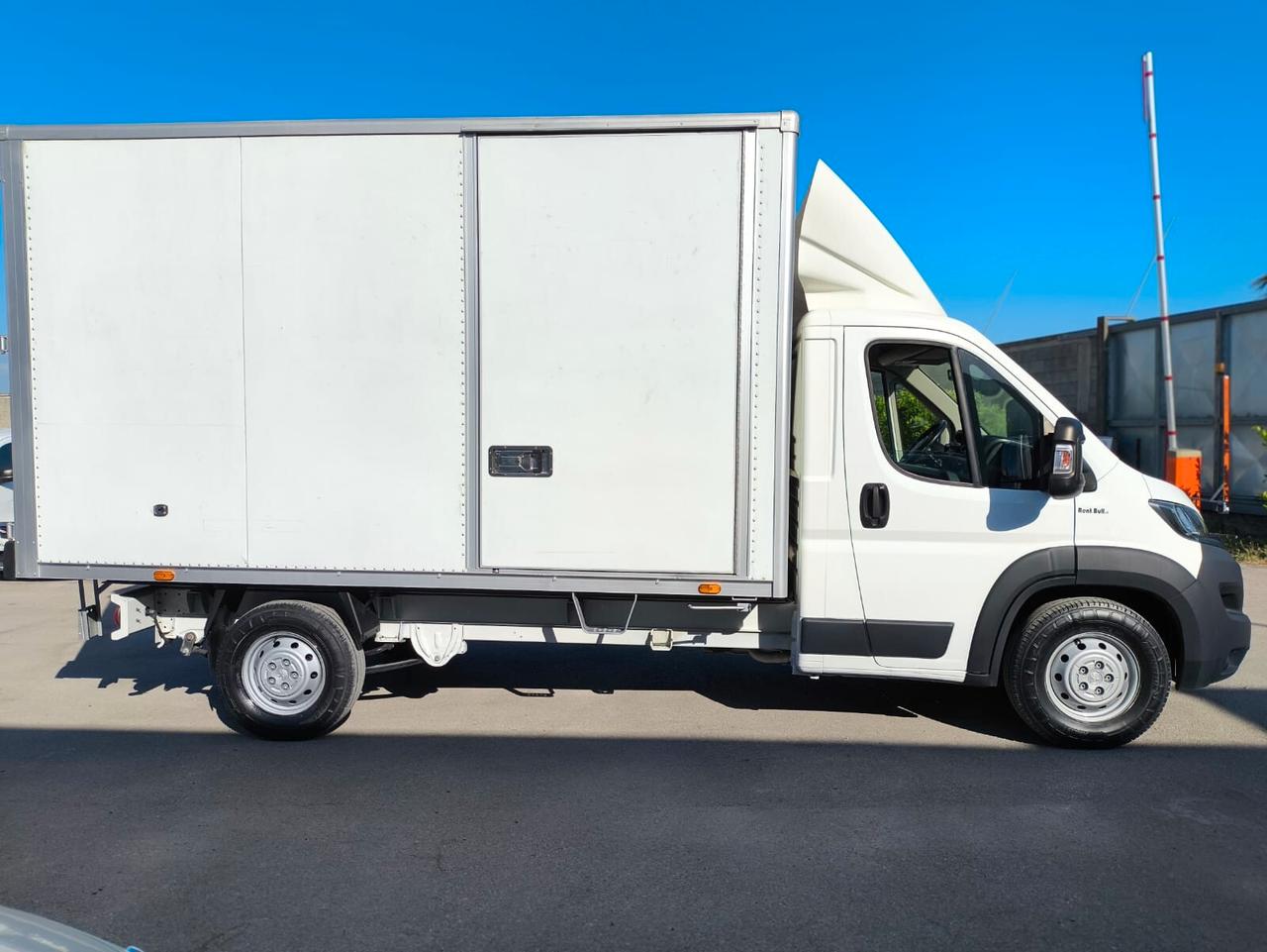 PEUGEOT BOXER 2.0 163 CV. FURGONATO IN ALLUMINIO MOTORE NUOVO KM0 RIF: 0224