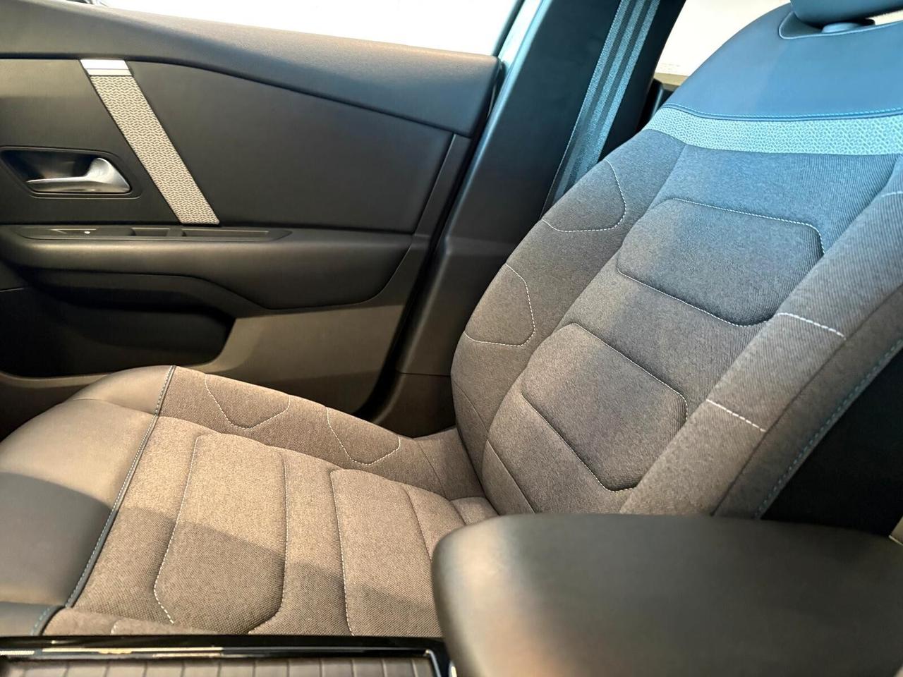 Citroen C4 FEEL PACK BlueHDi 130 EAT8 SPOTICAR