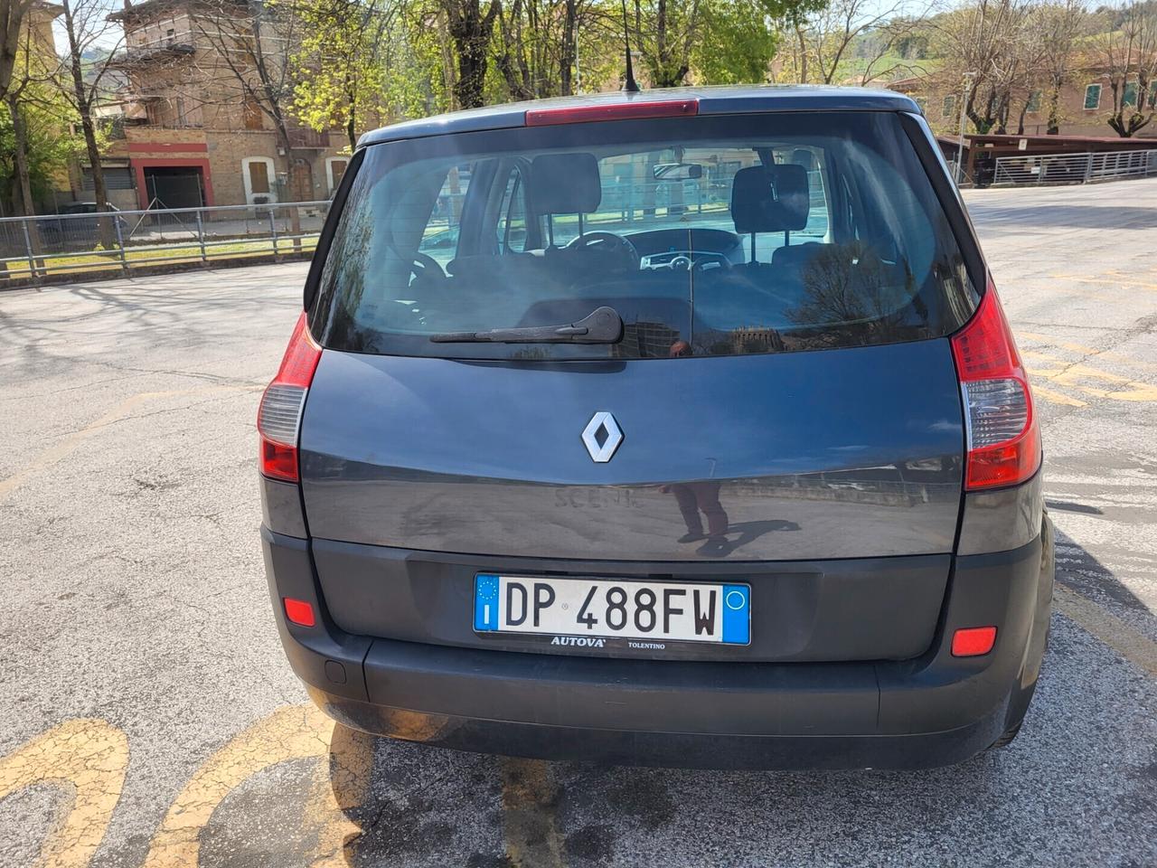 RENAULT SCENIC 1,5 dCi-TAGLIANDO NUOVO