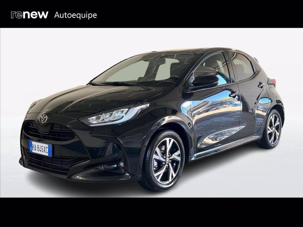 TOYOTA Yaris 1.5h Trend del 2025