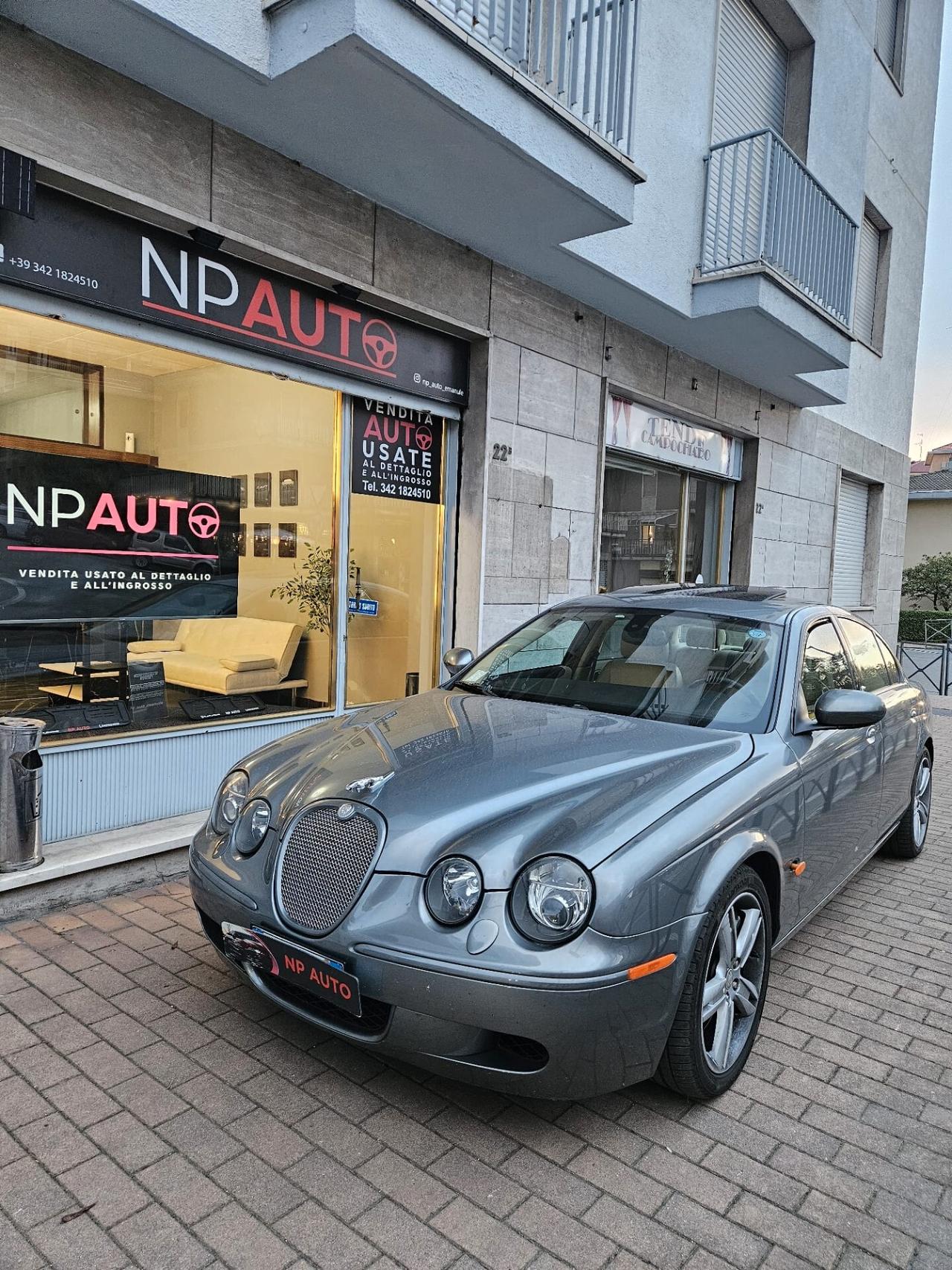 Jaguar S-Type 4.2 V8 cat R Super Charged