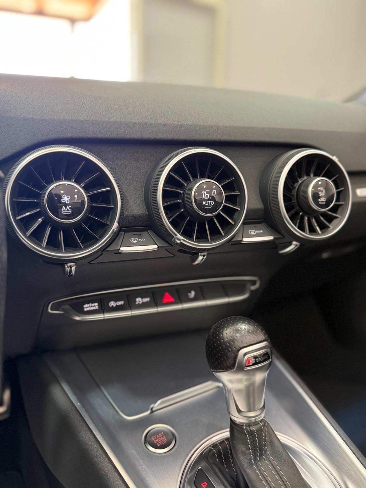 Audi TT Roadster 45 TFSI S tronic