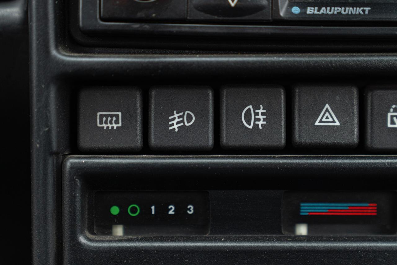 1989 LANCIA DELTA HF INTEGRALE 16V RDS01794