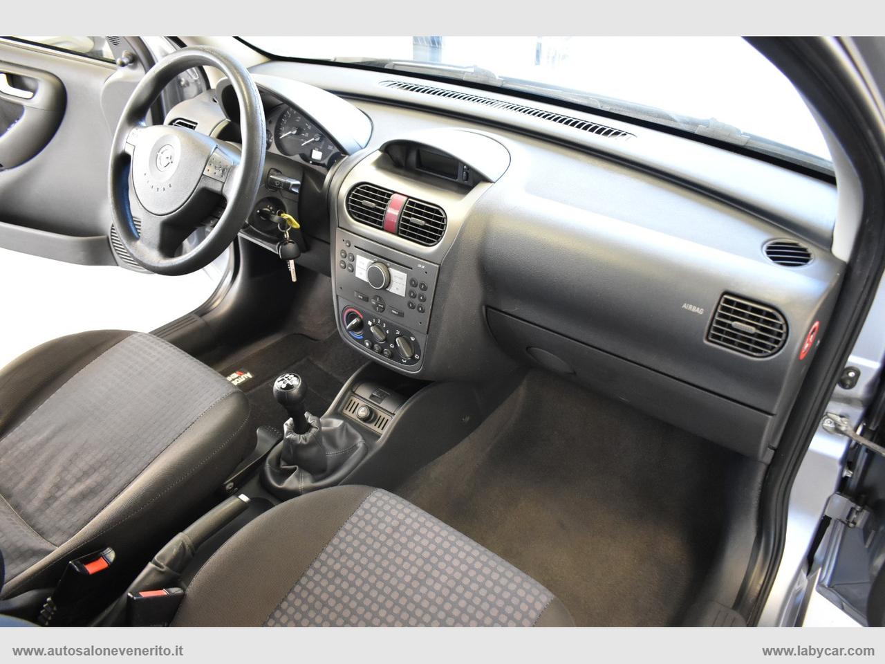 OPEL Corsa 1.3 16V CDTI 5p. Sport