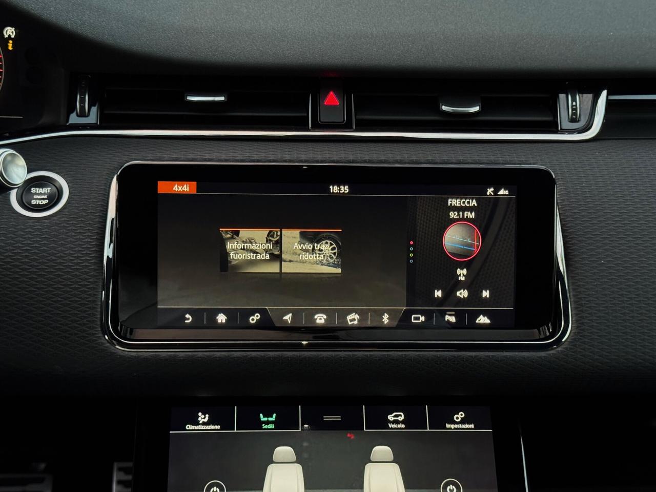 Range Rover Evoque 2.0d i4 MHEV R-Dyn 180CV TETTO