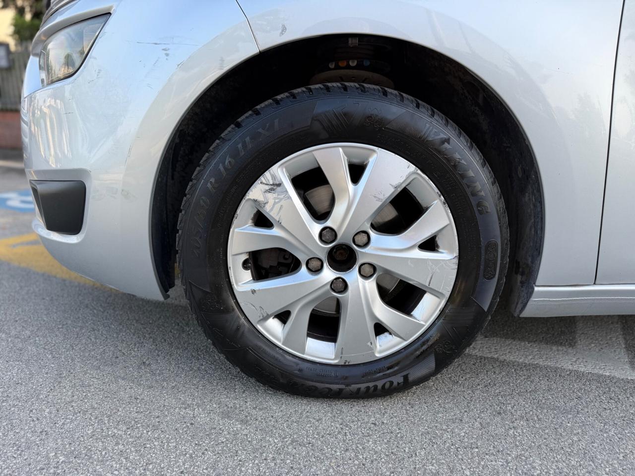 Citroen Grand C4 Picasso 1.6 e-HDi 115 Business 7 Posti