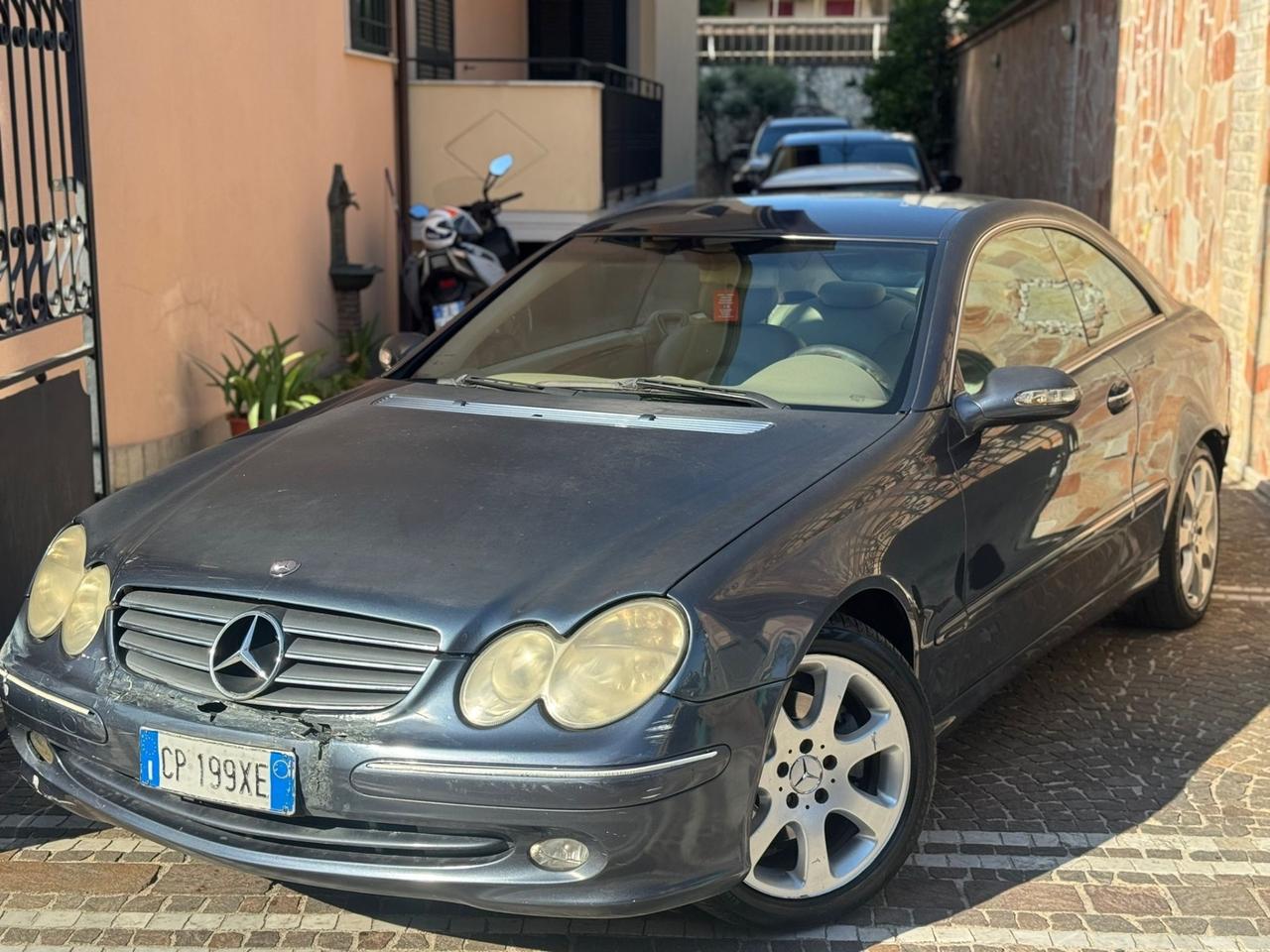 Mercedes-benz CLK 270 CDI cat Avantgarde