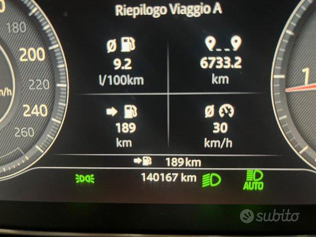 JAGUAR E-PACE 2.0D AWD 241CV R-DYNAMIC