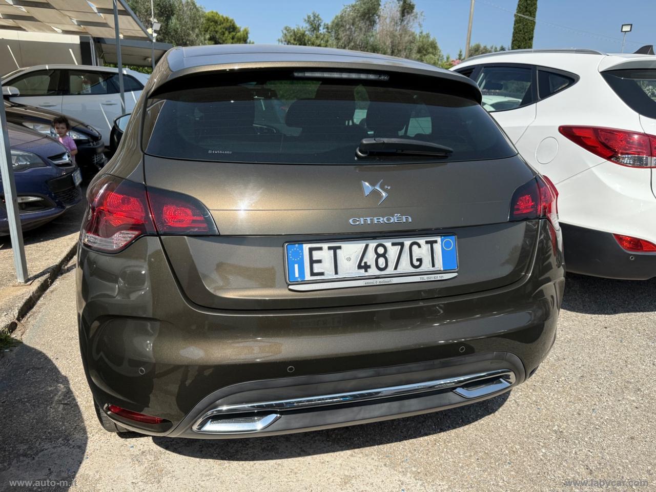 DS AUTOMOBILES DS 4 1.6 VTi 120 So Chic