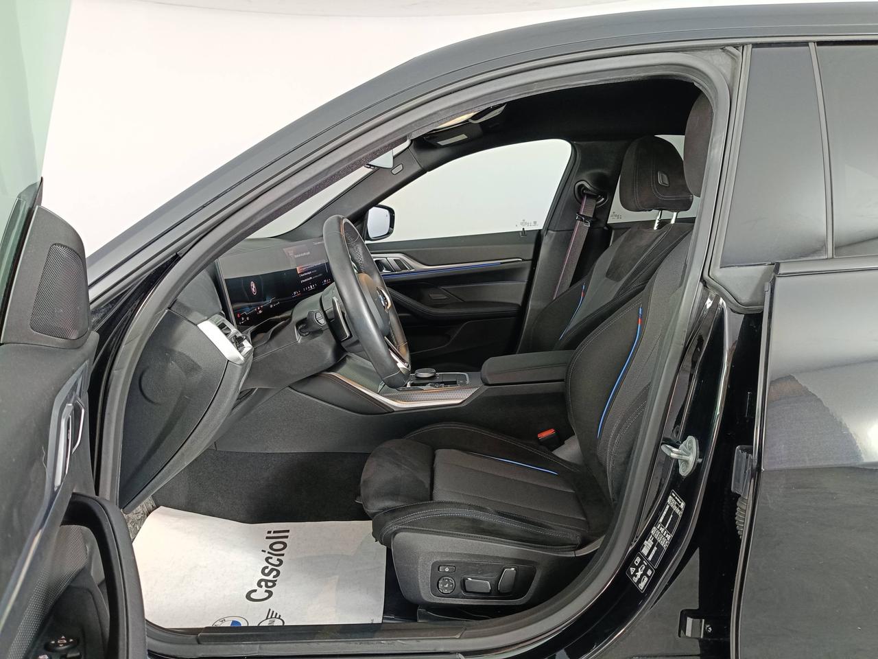 BMW Serie 4 G26 LCI 2024 Gran Coupe - 420d Gran Coupe mhev 48V xdrive MSport Pro auto