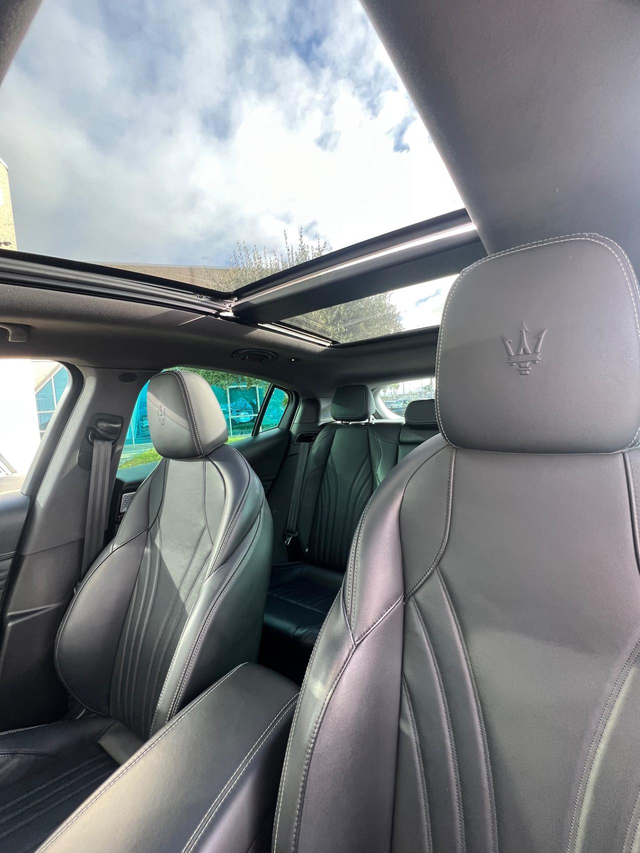 Maserati Grecale MHEV 330 CV AWD Modena