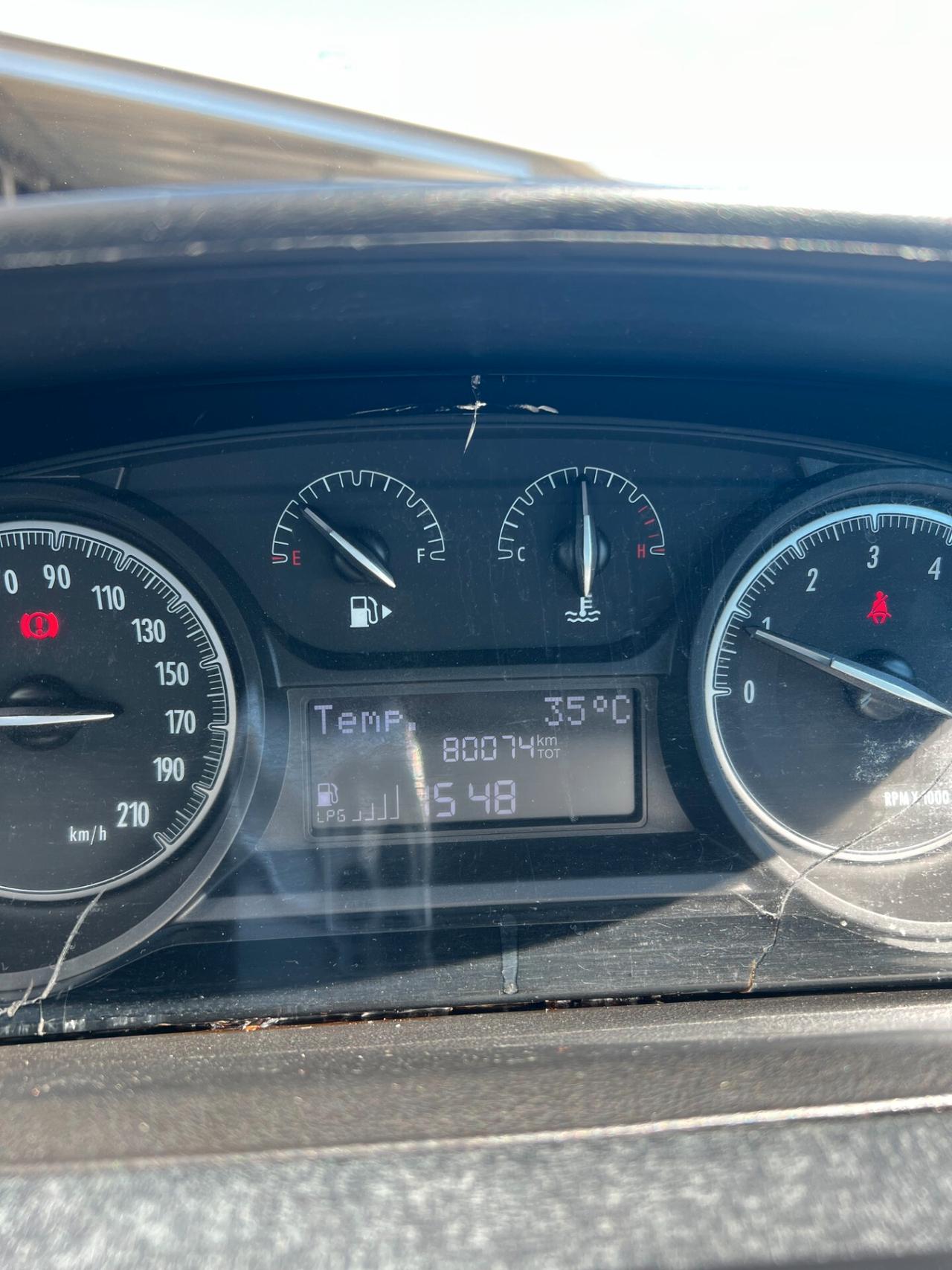 Lancia Ypsilon 1.0 FireFly 5 porte S&S Hybrid Ecochic Silver