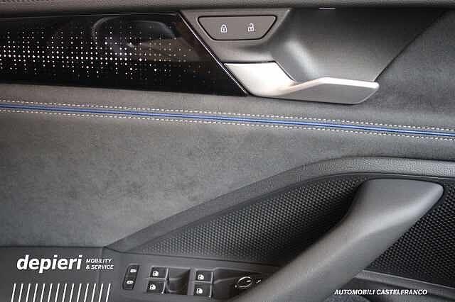 Volkswagen Passat Estate Mark 9 (2024) 2.0 TDI DSG R-Line