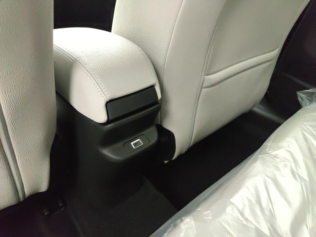 FIAT 600 IV 2023 1.2 MHEV 110CV DCT LA PRIMA