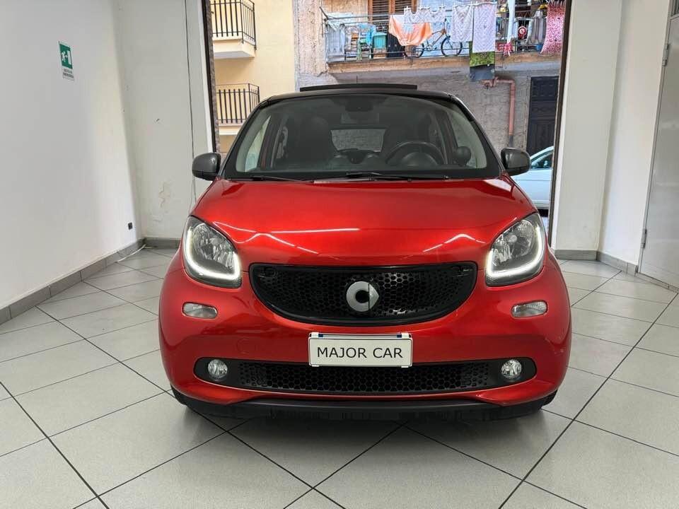 Smart ForFour Cabrio 1.0 Benzina 90 CV Twinamic Turbo