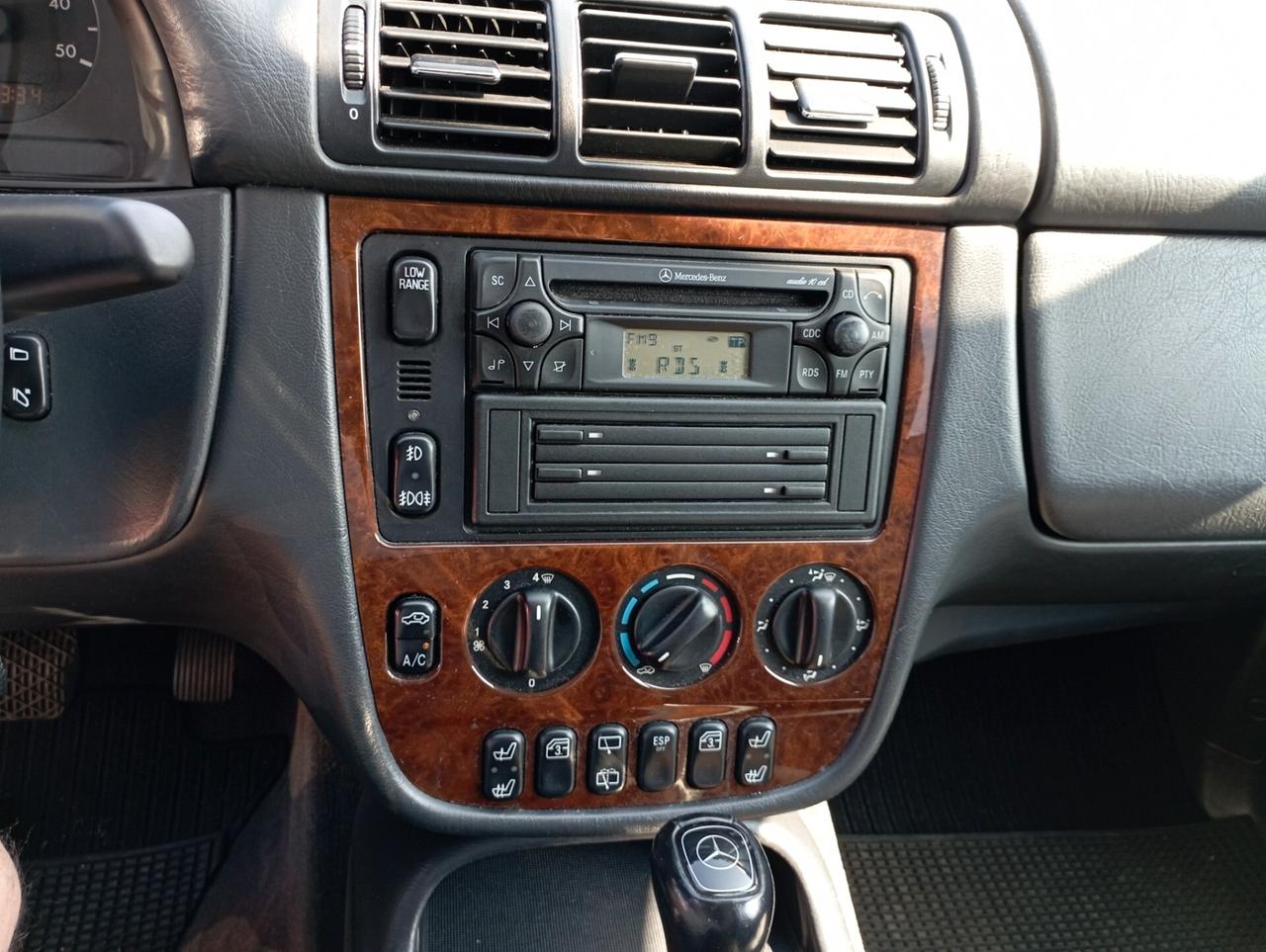 Mercedes-benz ML 270 7 POSTI