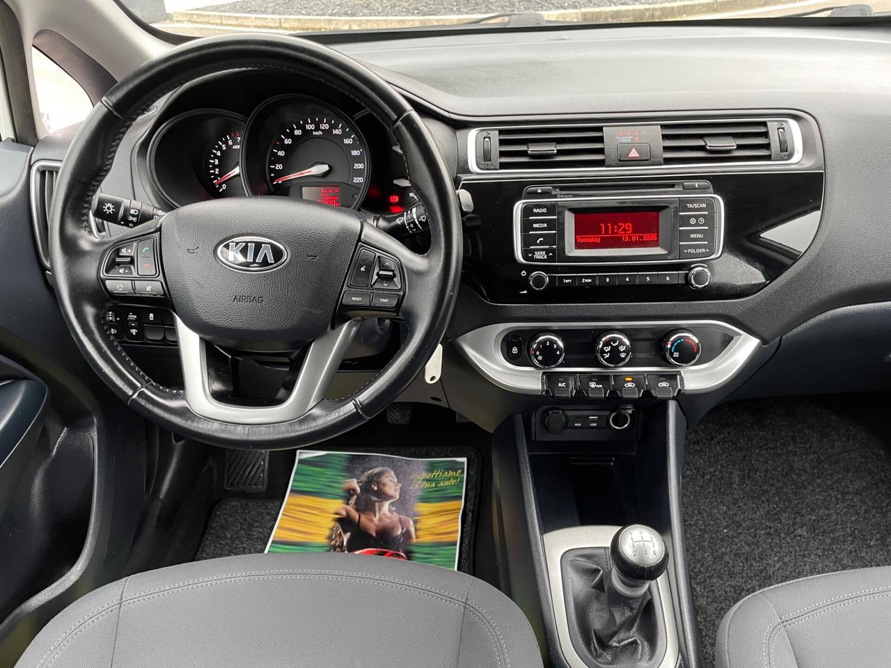 Kia Rio 1.2 CVVT 5p. Cool*Neo patentati *