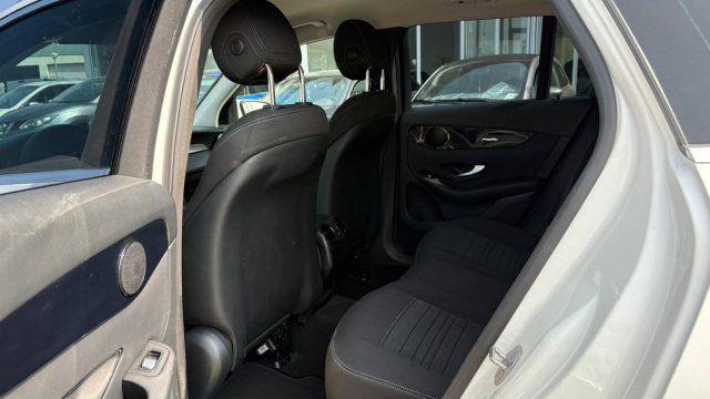 MERCEDES-BENZ GLC 220 d 4Matic Business
