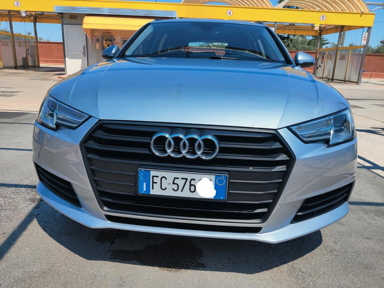 Audi A4 Avant 2.0 TDI 150 CV ultra S tronic