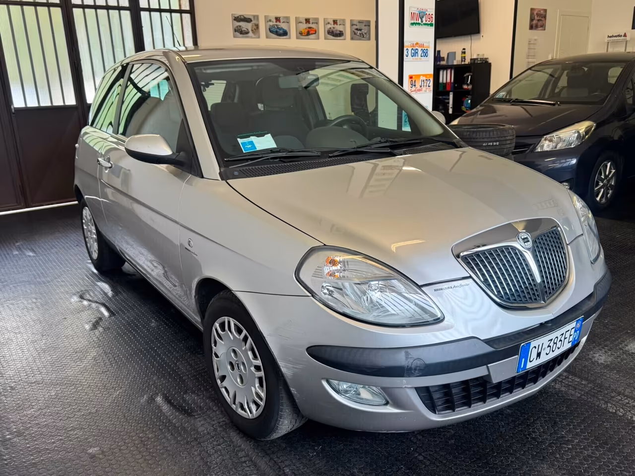 Lancia Ypsilon 1.2 Oro - adatta a neopatentati