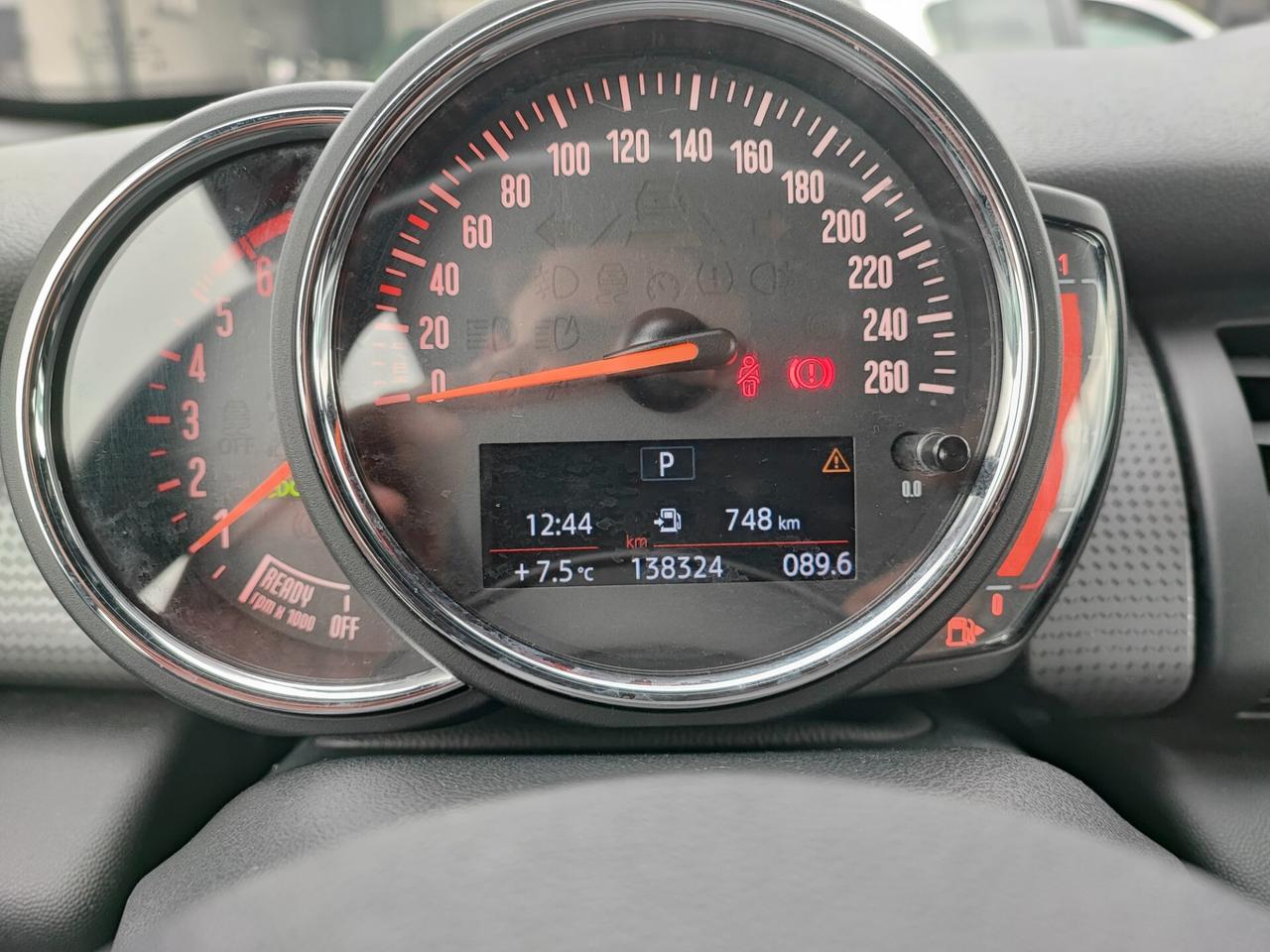 Mini 1.5 Cooper D Hype Cabrio