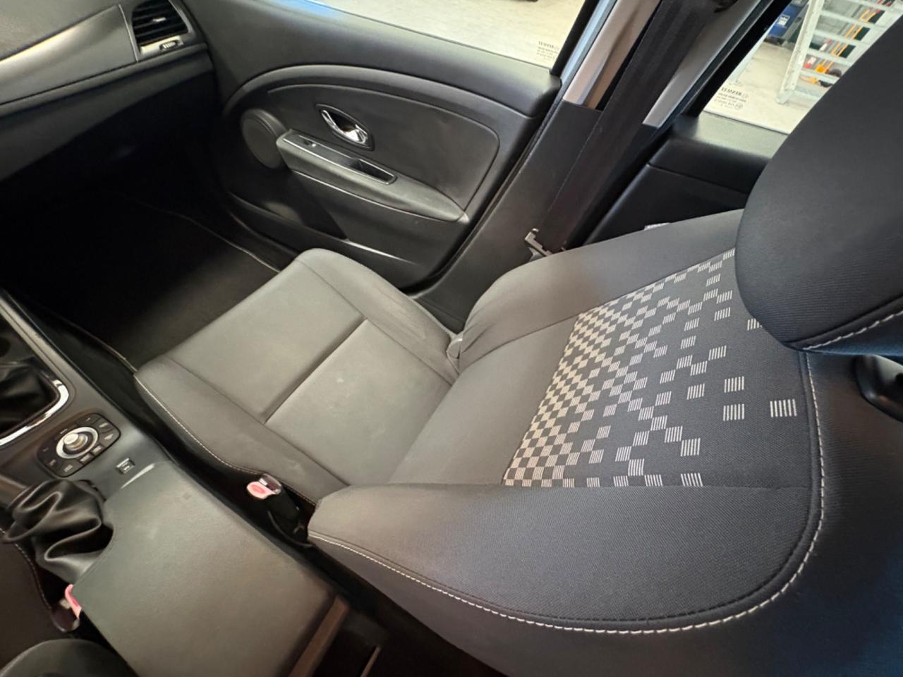 Renault Megane 1.5 dCi 110cv 2013 Euro 5