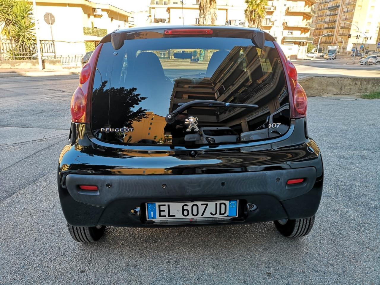PEUGEOT 107 1.0 - 68 CV 5p. Access 2012
