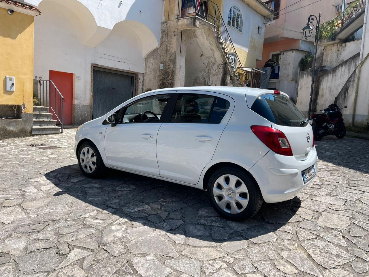 Opel Corsa 1.2 85CV 5 porte GPL-TECH Elective