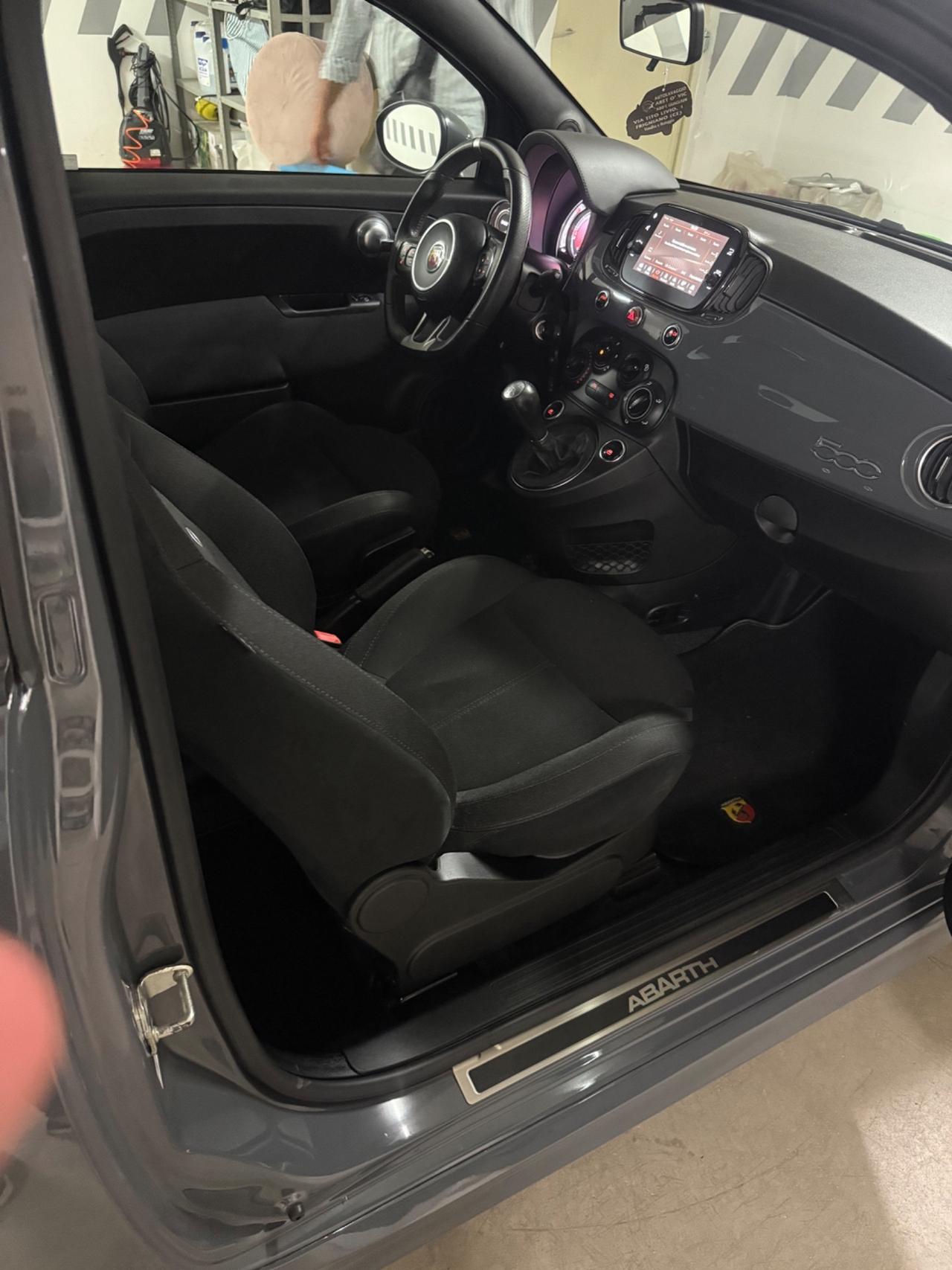 Abarth 595 1.4 Turbo T-Jet 145 CV